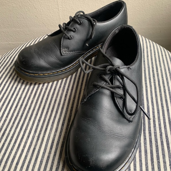 Dr. Martens Black Oxfords, size 36 - Picture 2 of 9